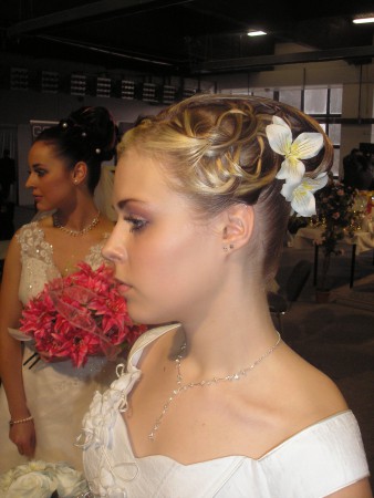 súťažný svadobný účes